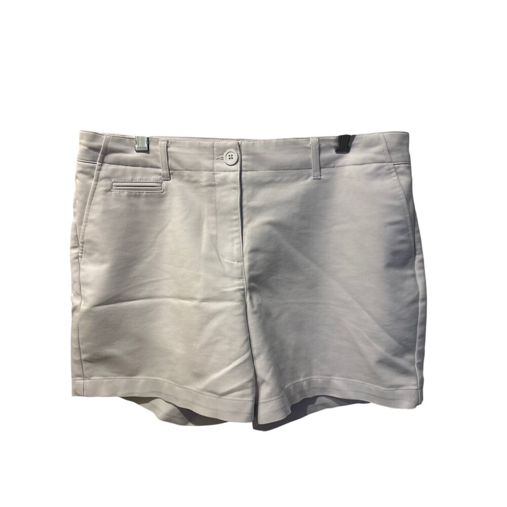 ⭐️ Women’s Tribal White Shorts. Size 10. Preppy Coastal Vacation